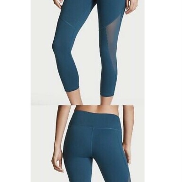 Victoria’s Secret knockout scalloped leggings - Picture 2 of 8